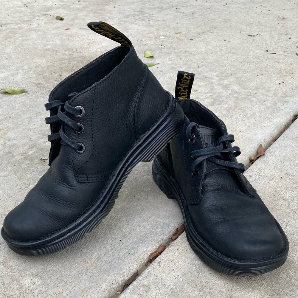 Dr. Martens Chukka Sussex Boots M7/W8 Black
